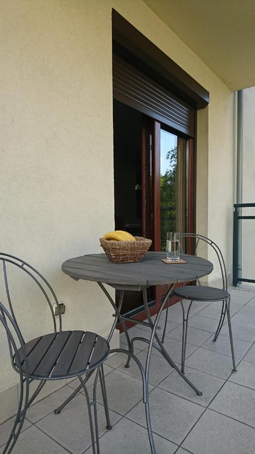 Appartement Quiet And Spacious With Garage Option