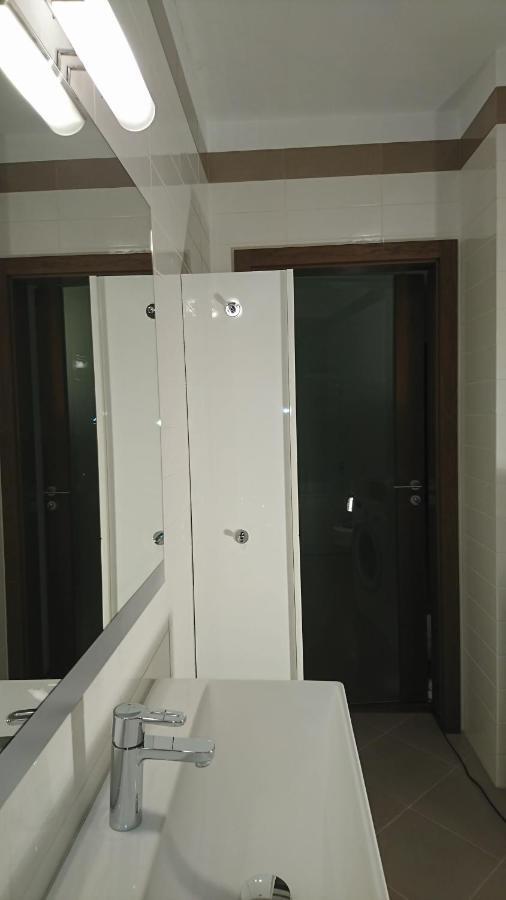 Appartement Quiet And Spacious With Garage Option *